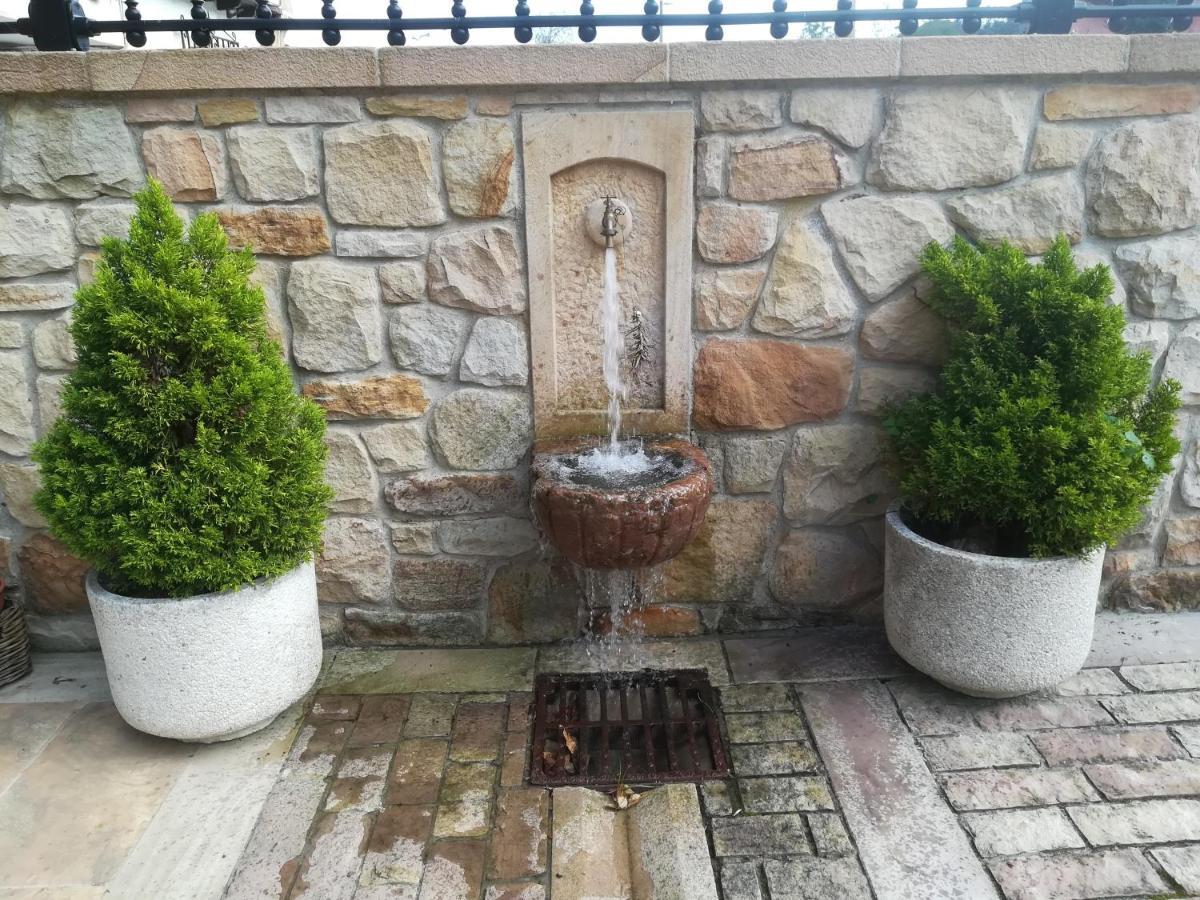 La Chimenea Cantabra Orena Luaran gambar