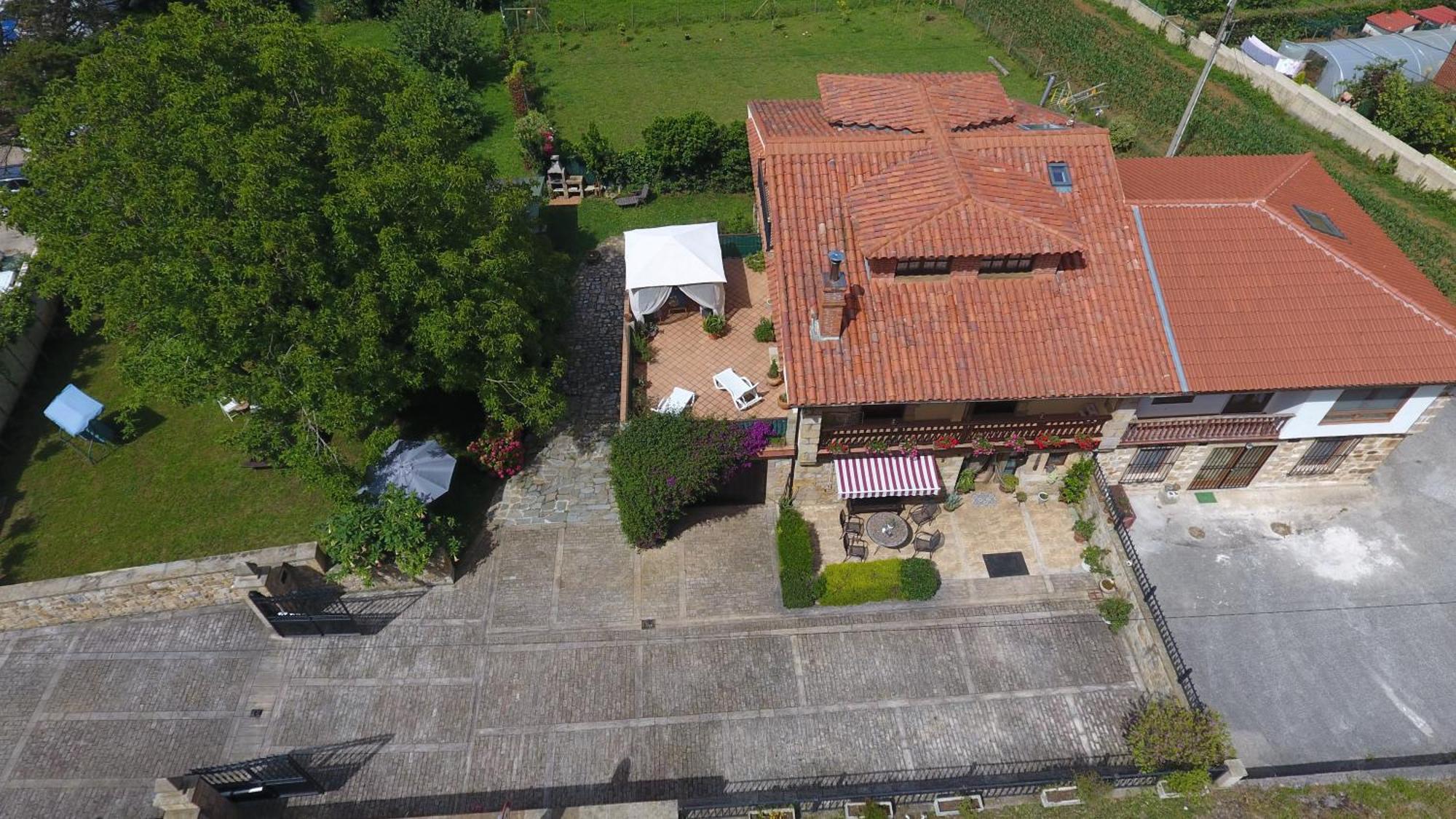 La Chimenea Cantabra Orena Luaran gambar